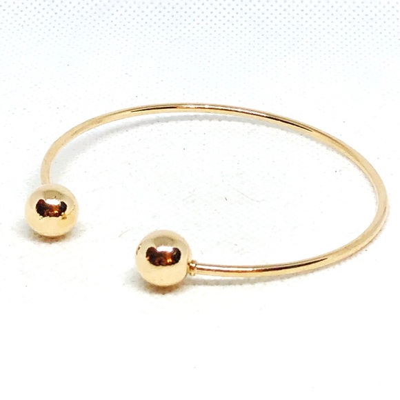Jewelry - 💠3 for $25💠Yellow Gold Tone Bracelet